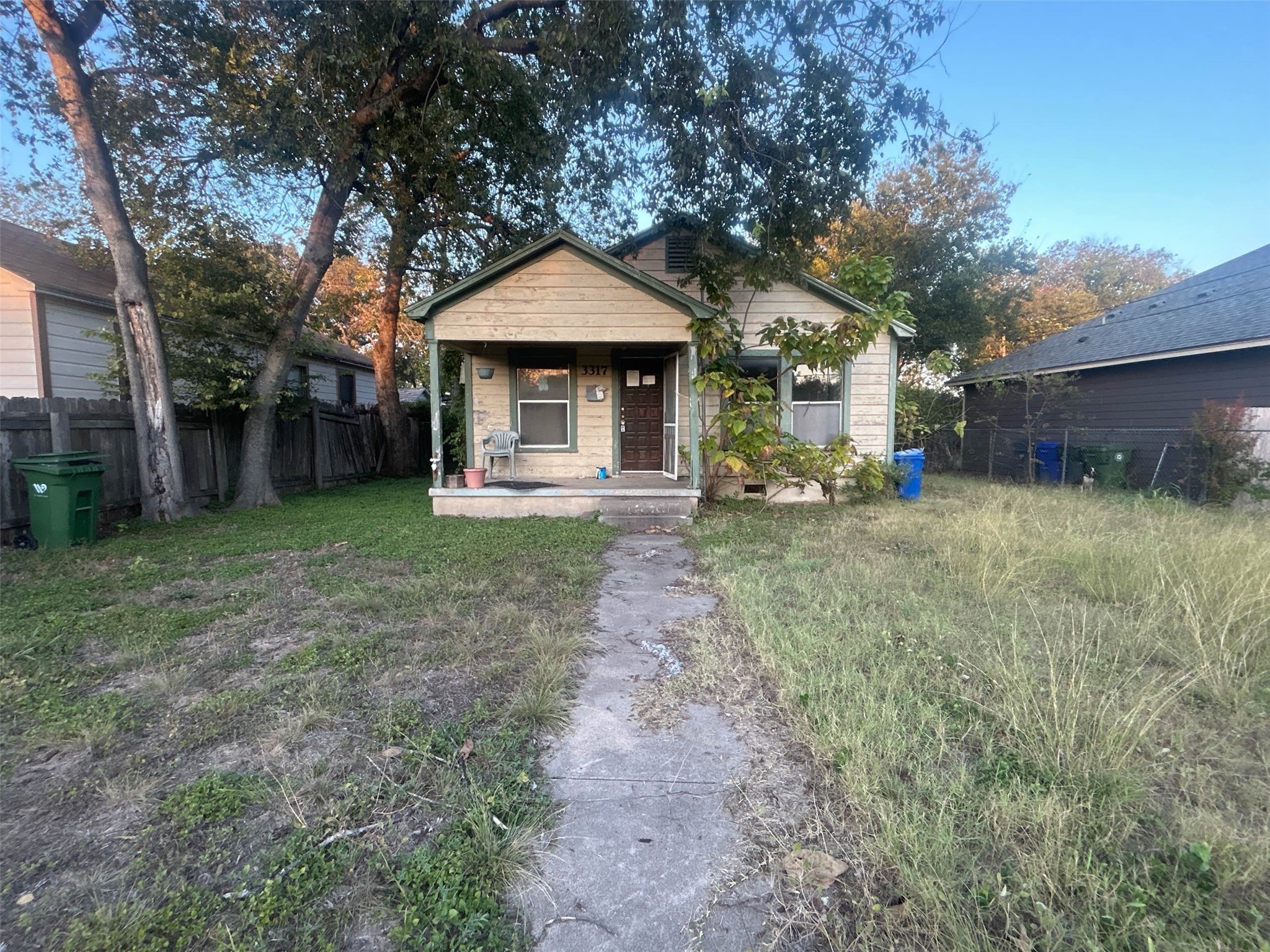 3317 N 23rd Street Waco TX 76708