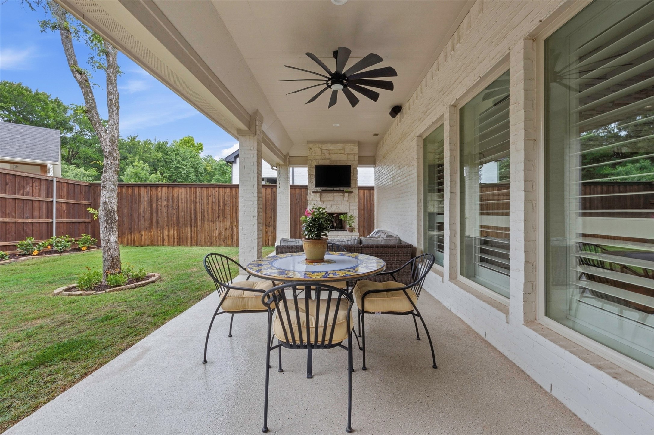 7613 Ira Drive North Richland Hills TX 76182