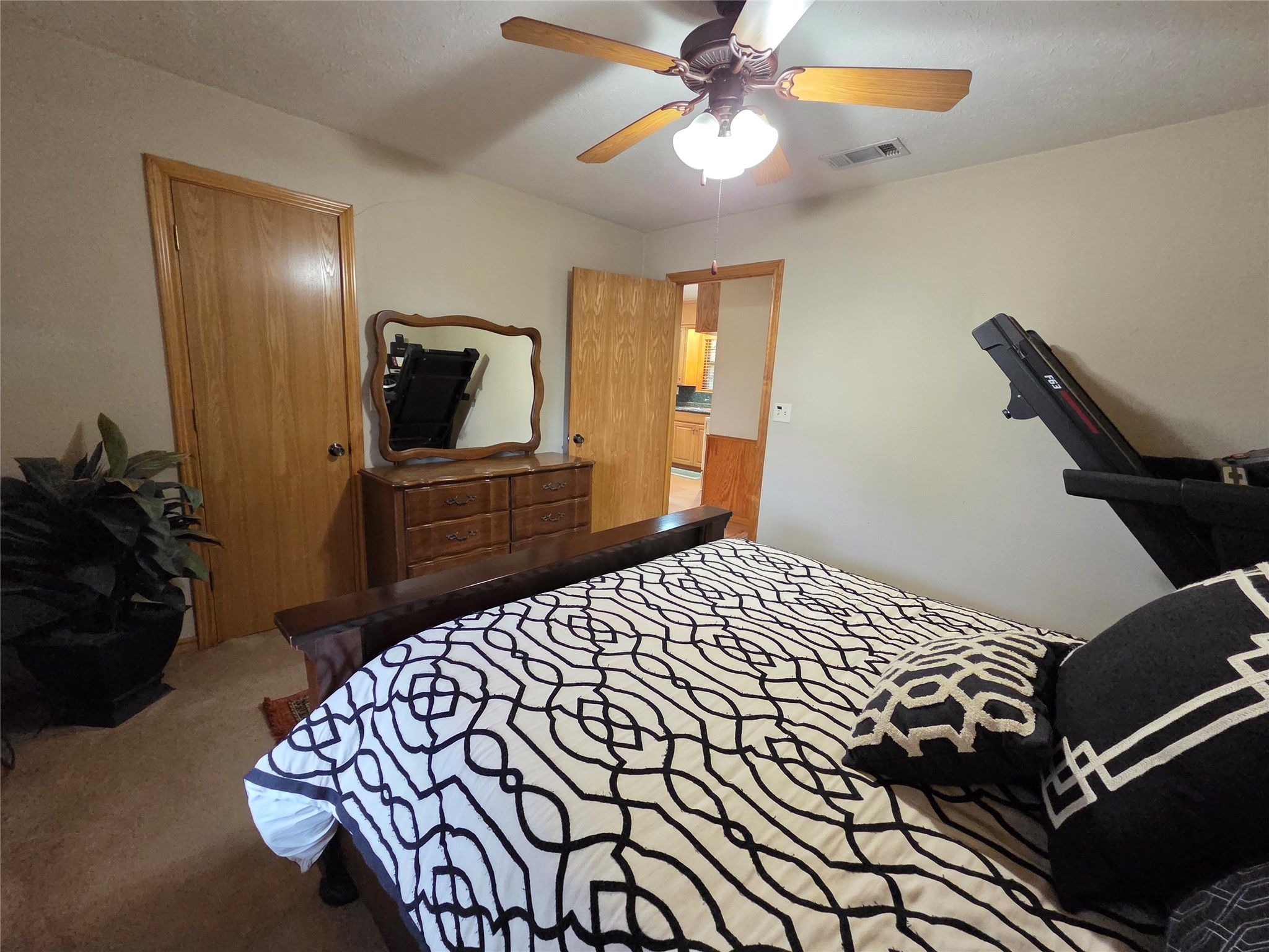 5015 561 Road Simms TX 75574