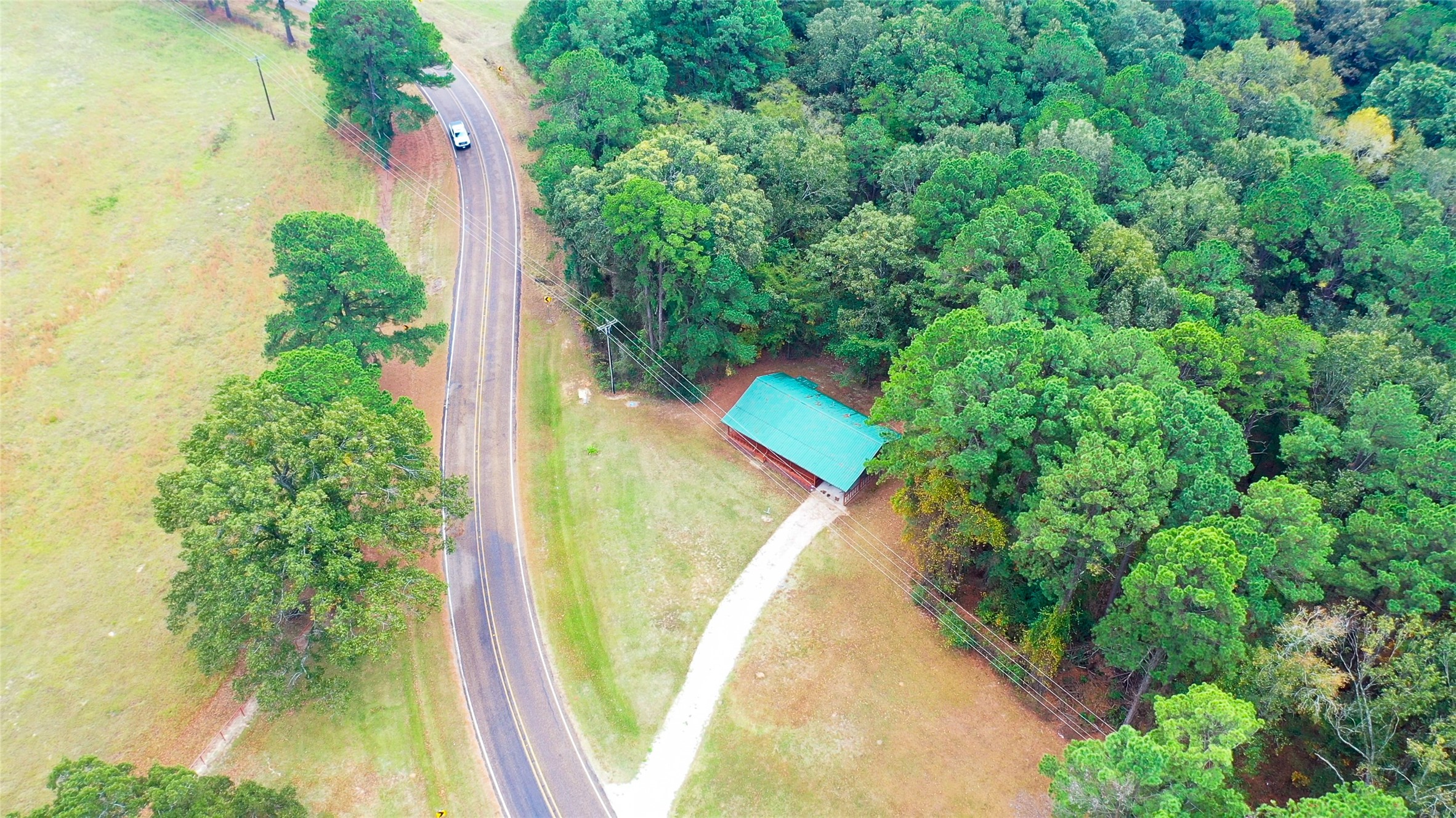 5015 561 Road Simms TX 75574