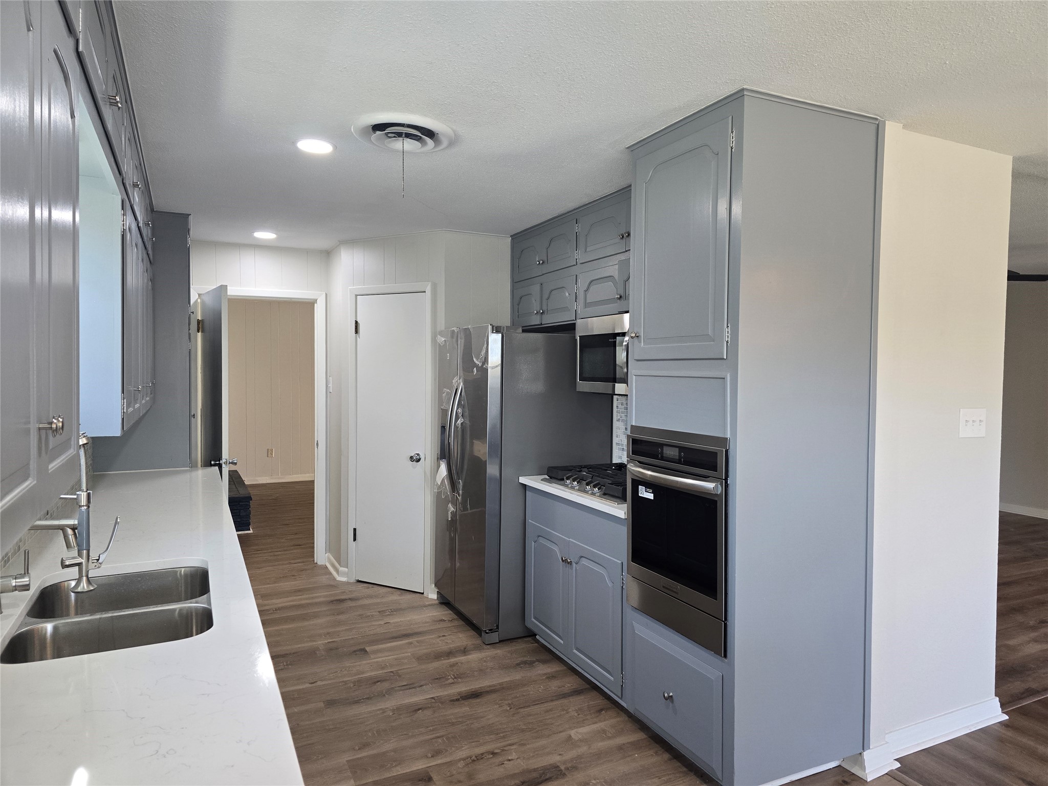 5801 Wedgworth Road Fort Worth TX 76133