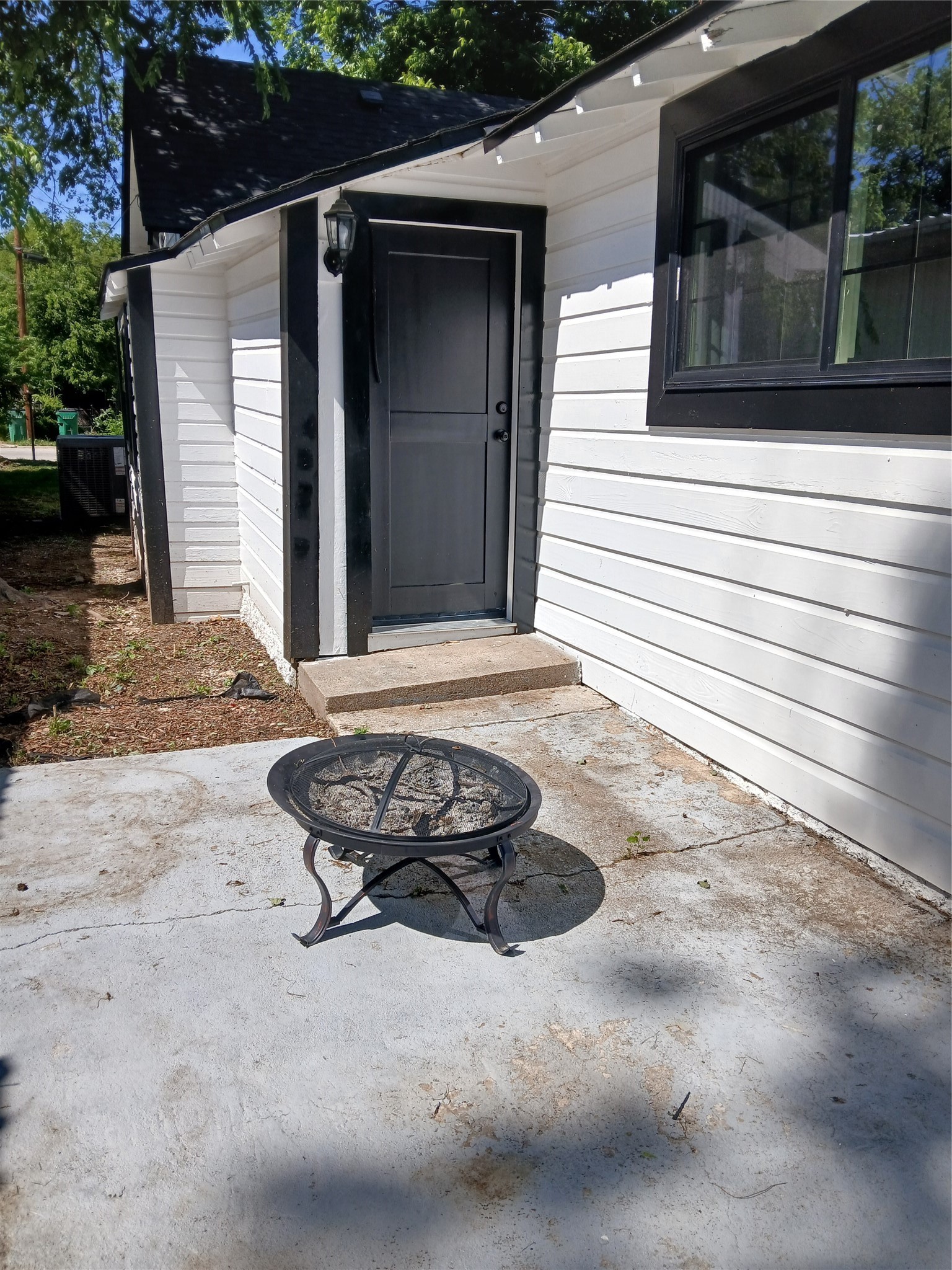 208 E 9th Street Coleman TX 76834