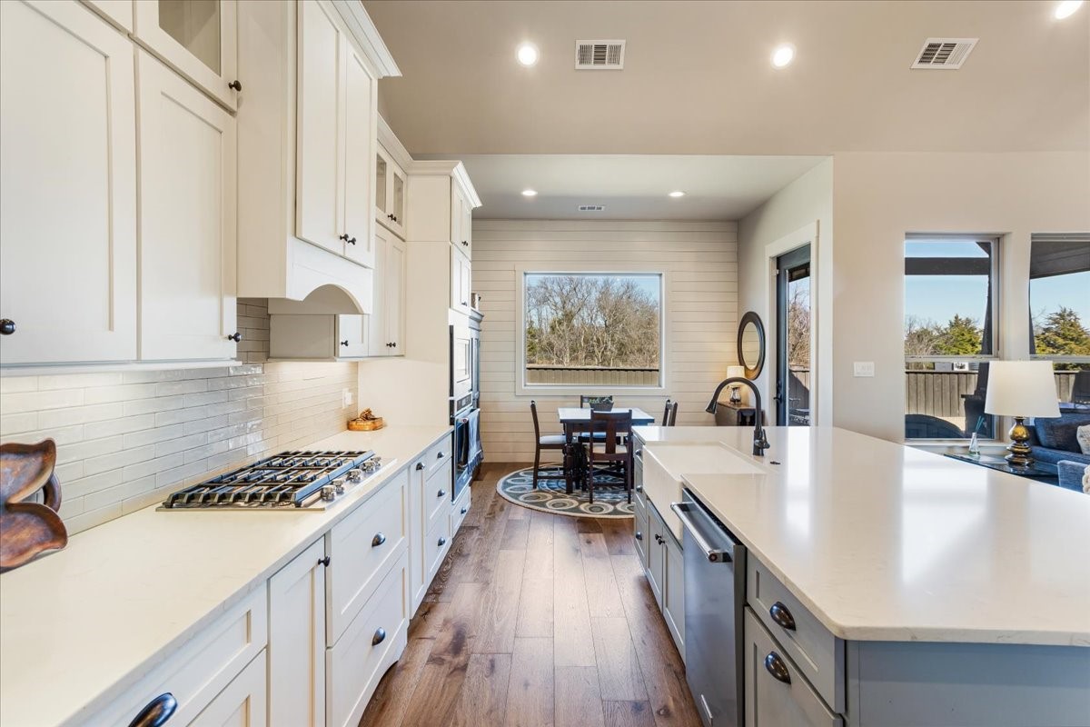 137 Blackthorn Drive Van Alstyne TX 75495