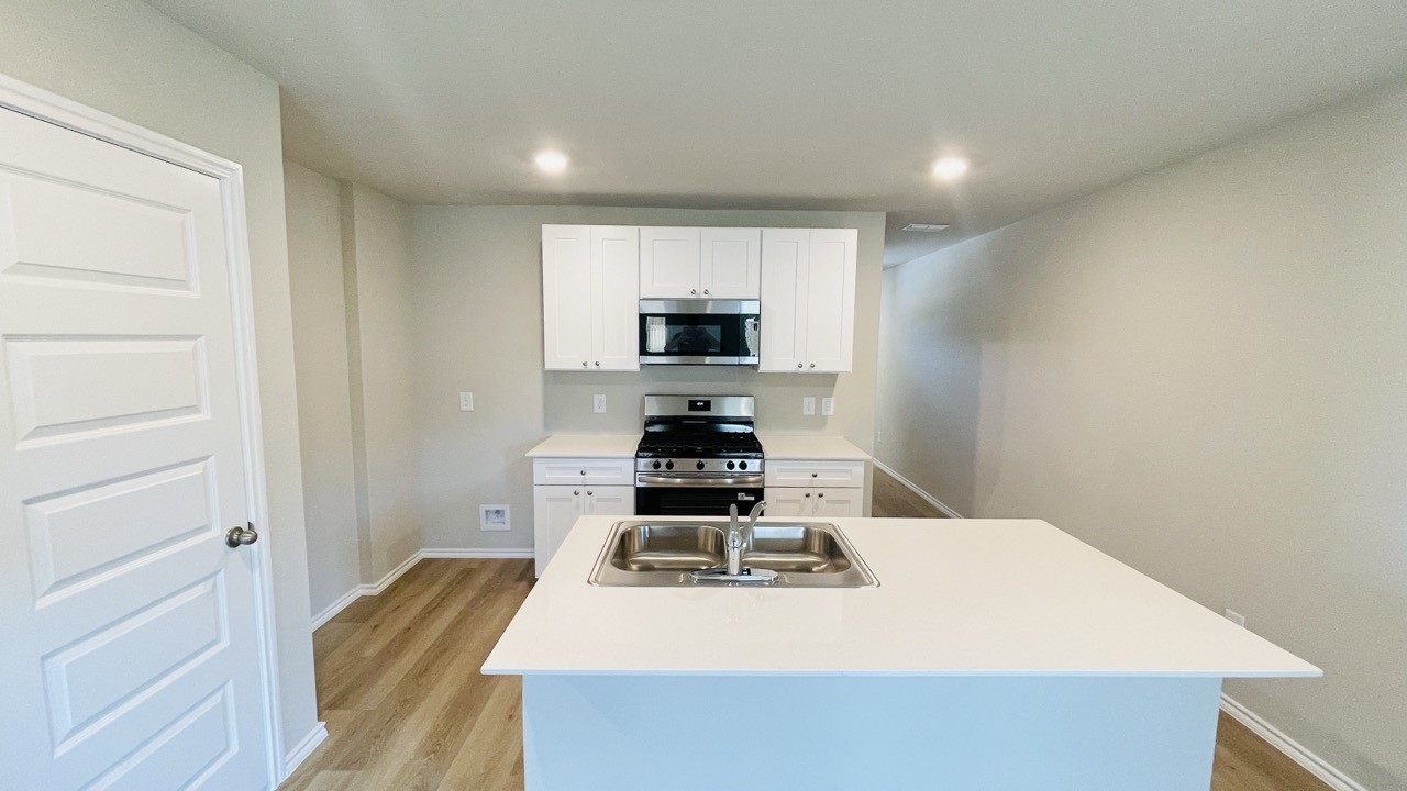 4137 Woodhill Bend Drive Fort Worth TX 76036