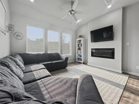 5107 Bellhurst Drive Princeton TX 75071