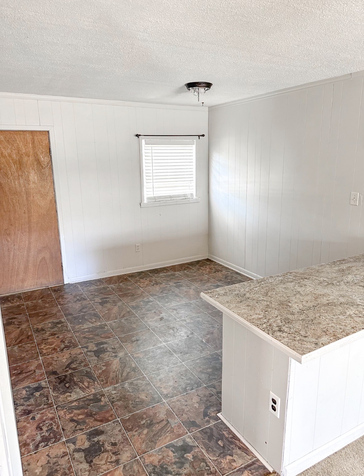 1402 Avenue J Cisco TX 76437