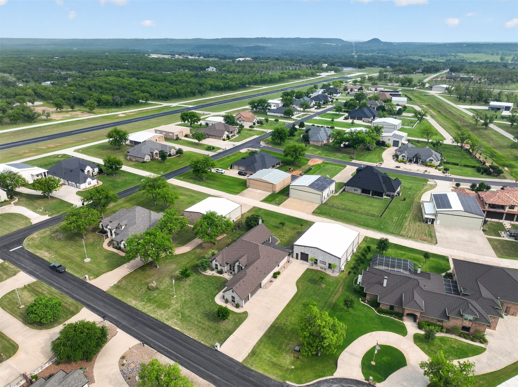 4103 King Air Court Granbury TX 76049