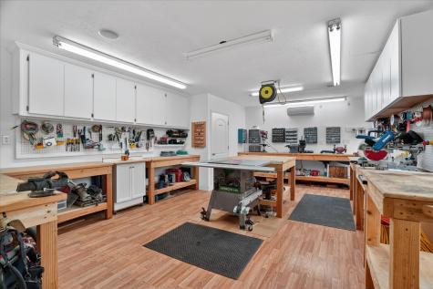 4103 King Air Court Granbury TX 76049