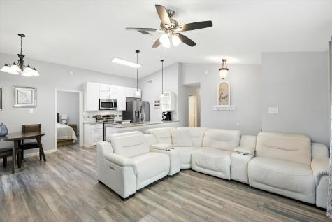 1544 Hunting Green Drive Fort Worth TX 76134