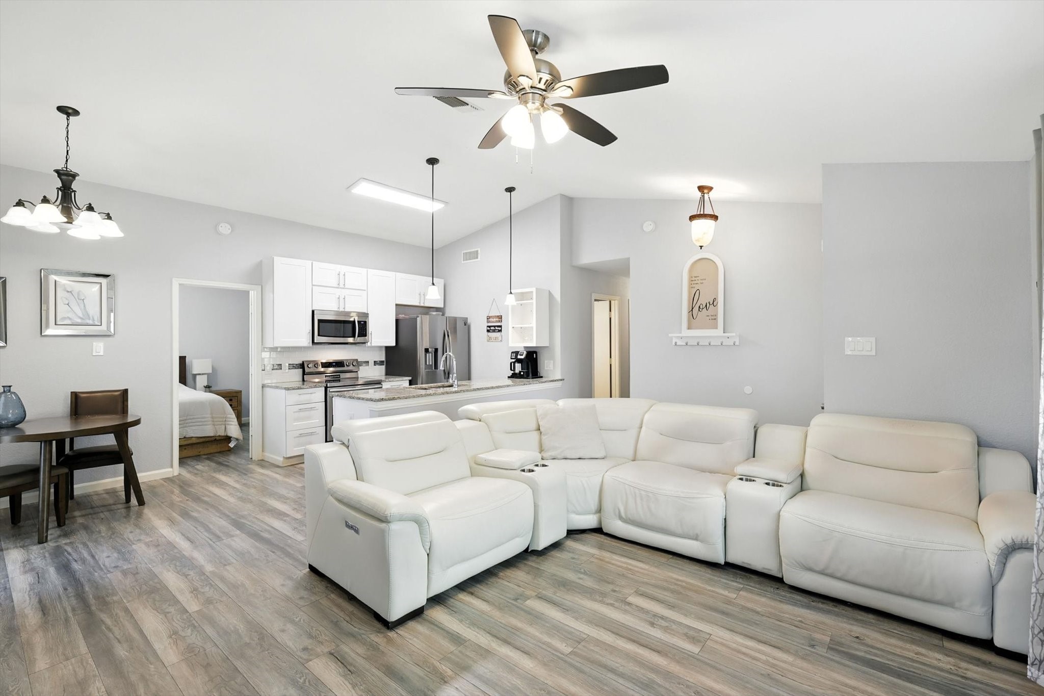 1544 Hunting Green Drive Fort Worth TX 76134