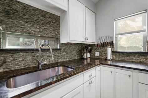 4319 Cabell Drive Dallas TX 75204
