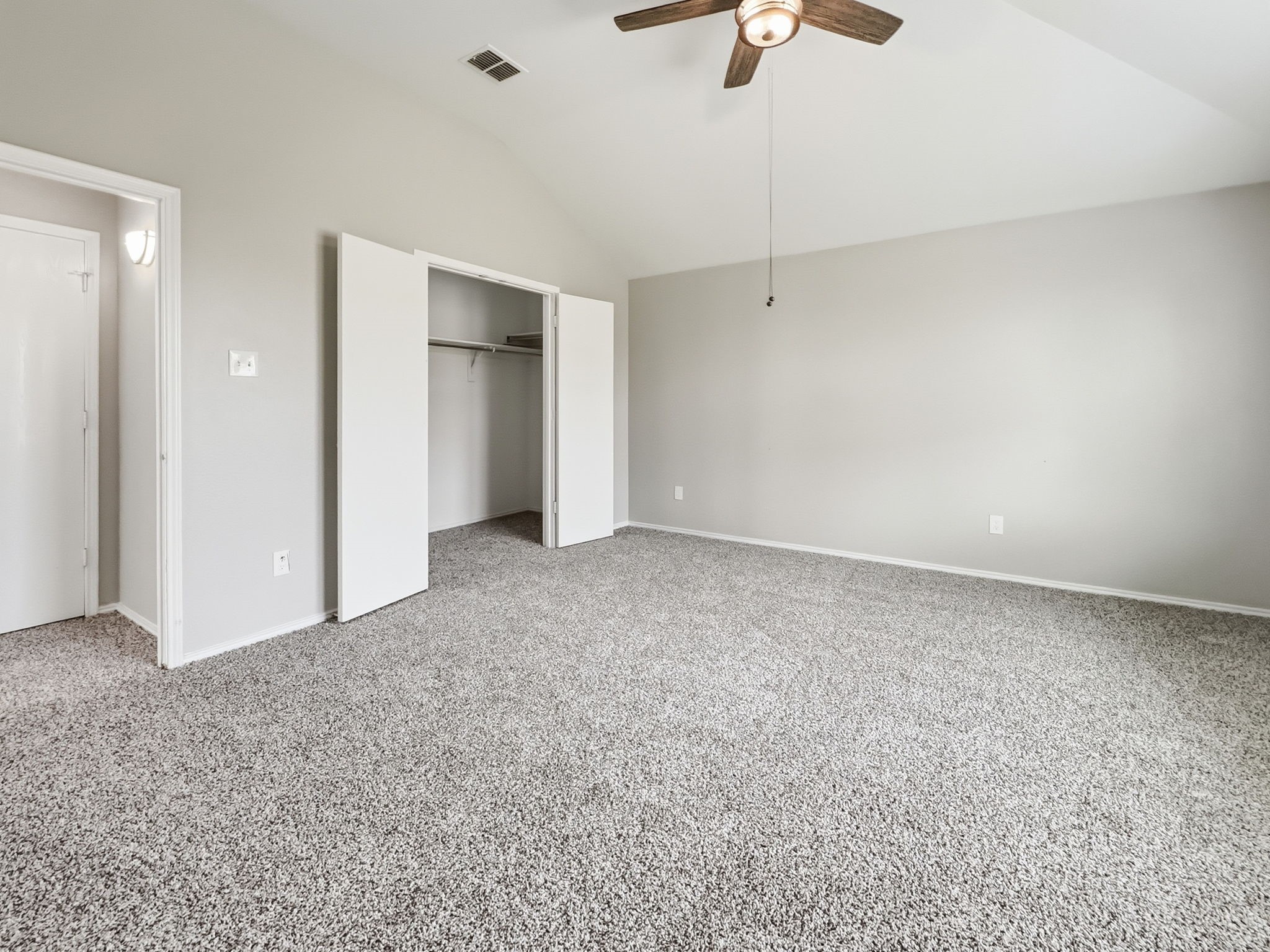 1405 Eagles Nest Trail Krum TX 76249