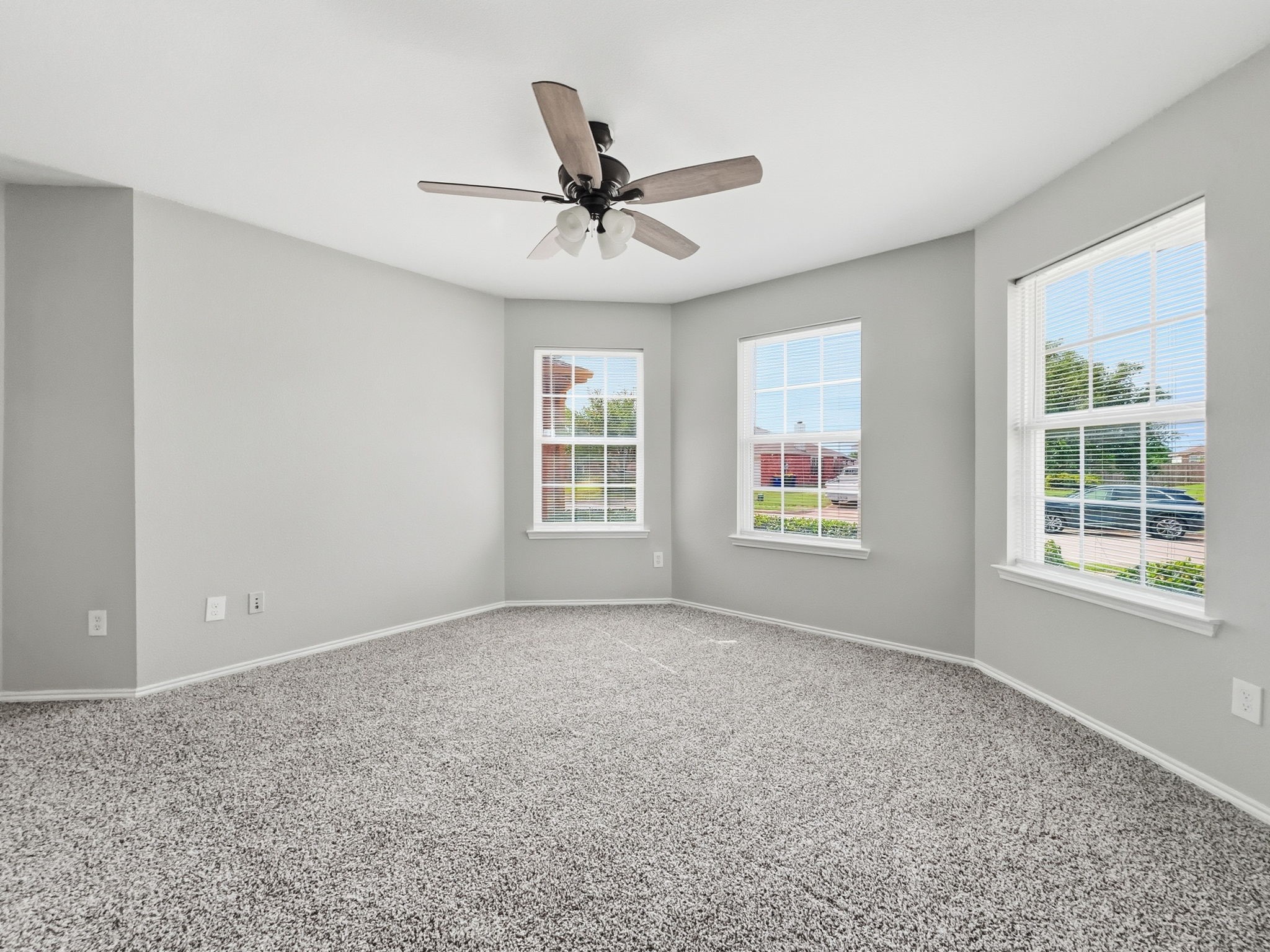 1405 Eagles Nest Trail Krum TX 76249