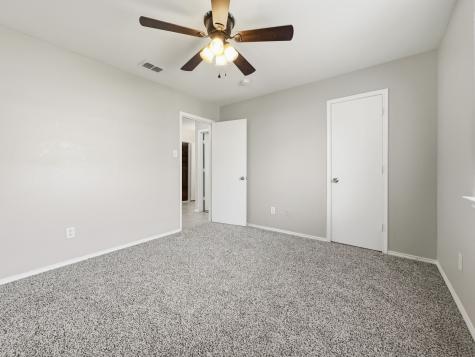 1405 Eagles Nest Trail Krum TX 76249