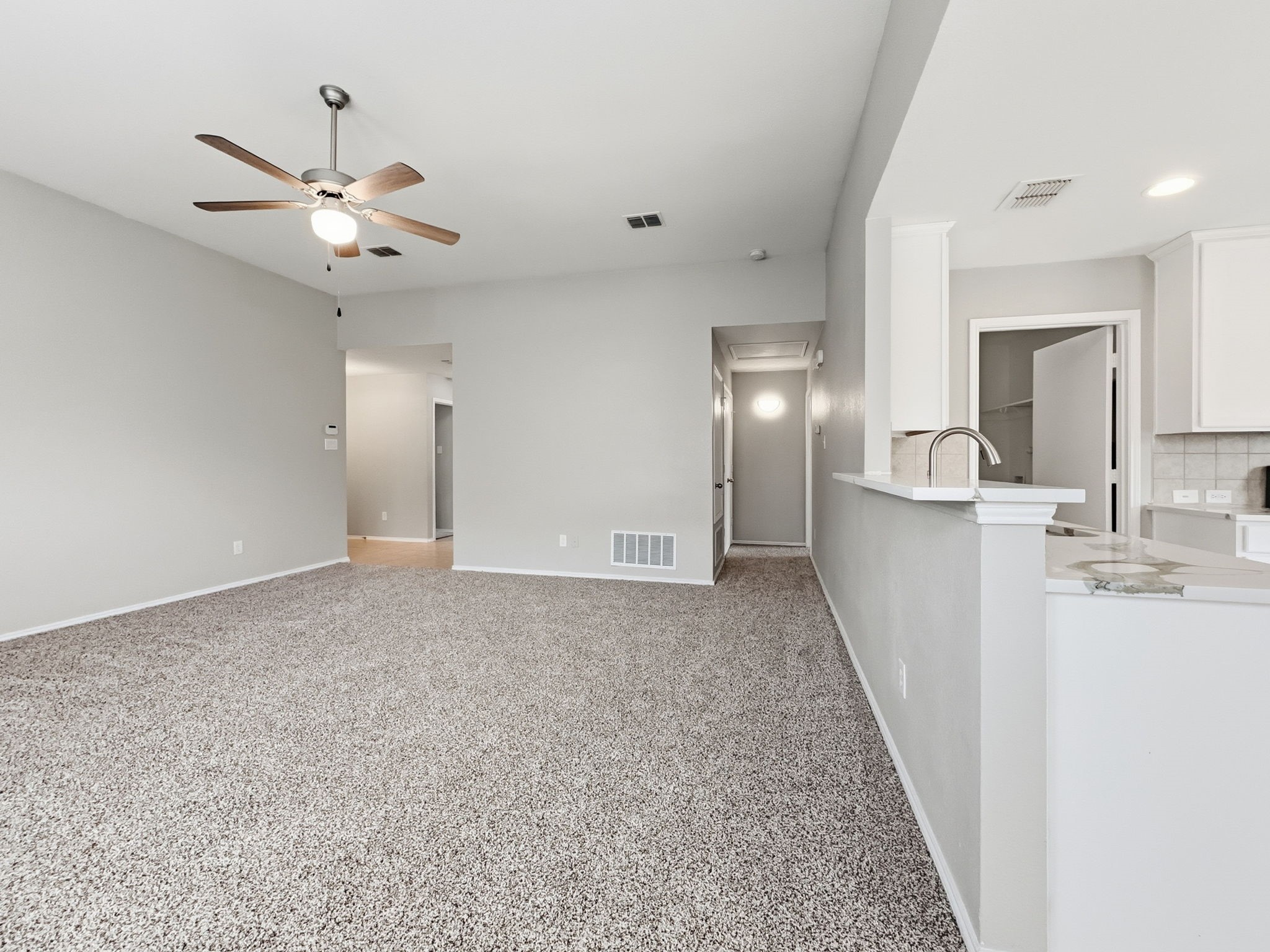 1405 Eagles Nest Trail Krum TX 76249