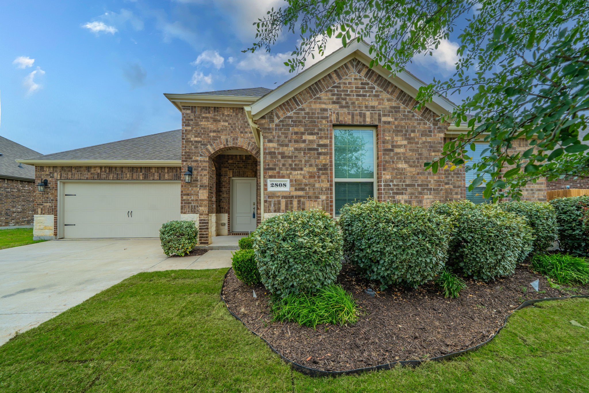 2808 Grizzly Road Aubrey TX 76227