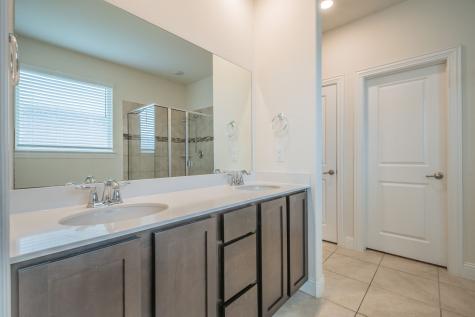 2808 Grizzly Road Aubrey TX 76227