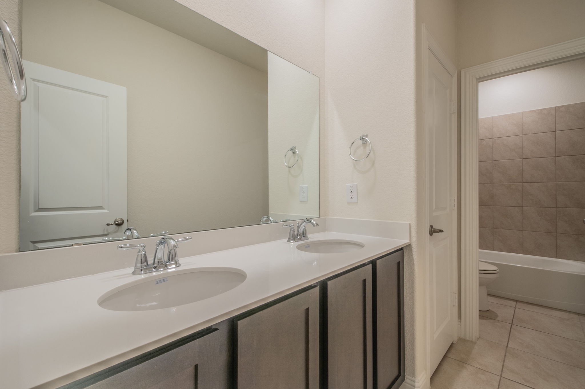 2808 Grizzly Road Aubrey TX 76227