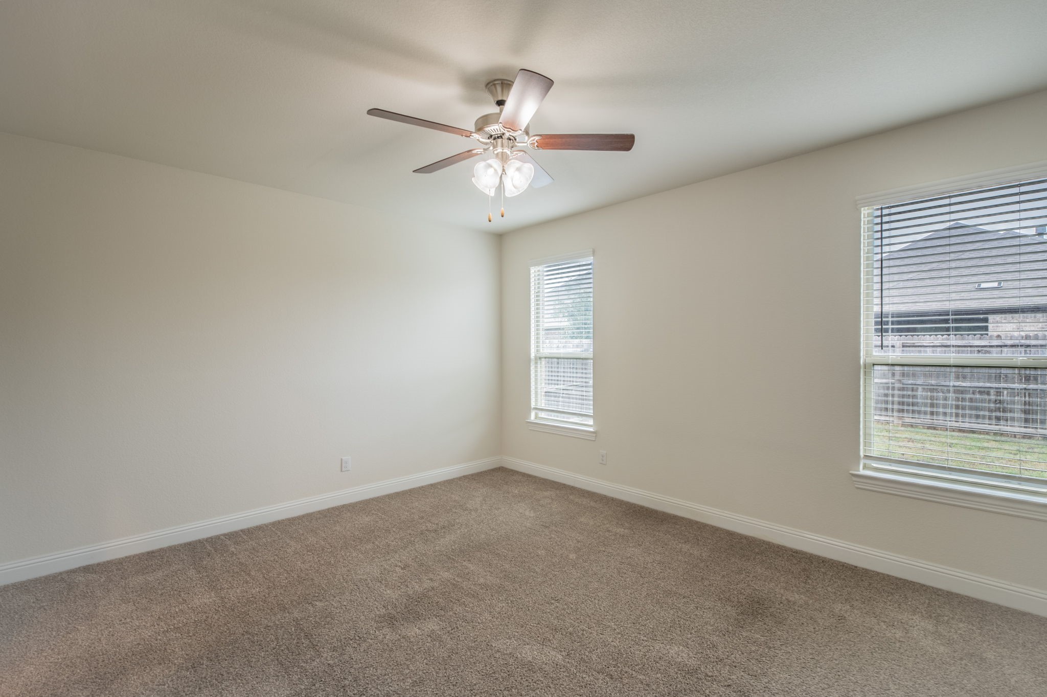 2808 Grizzly Road Aubrey TX 76227