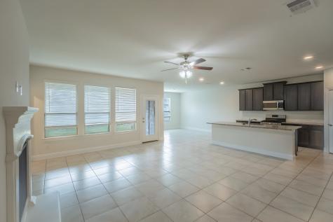 2808 Grizzly Road Aubrey TX 76227