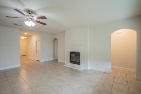2808 Grizzly Road Aubrey TX 76227