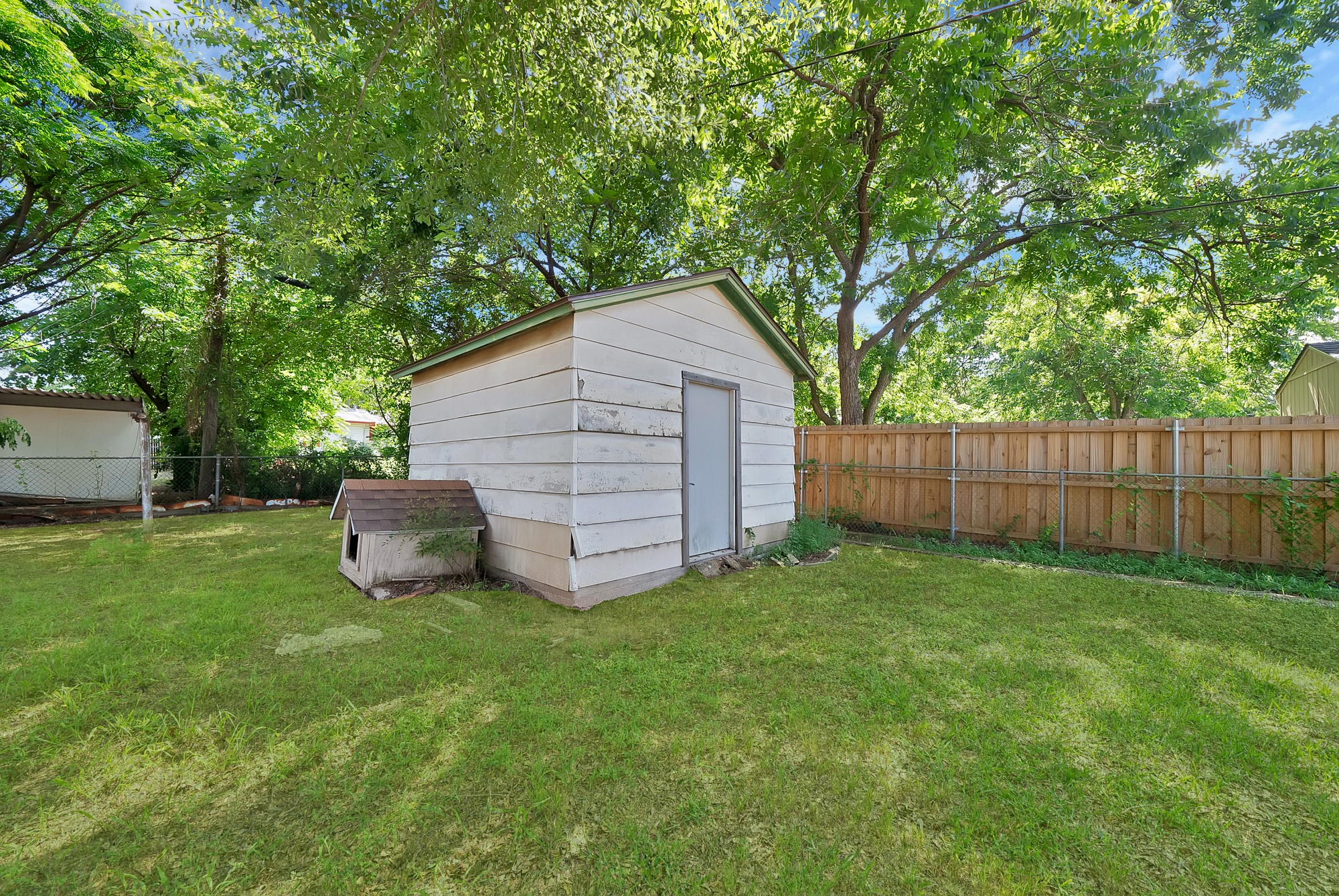 6800 Hightower Street Fort Worth TX 76112
