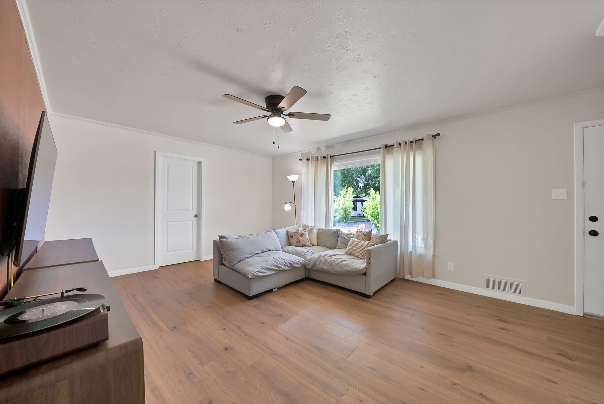 6800 Hightower Street Fort Worth TX 76112