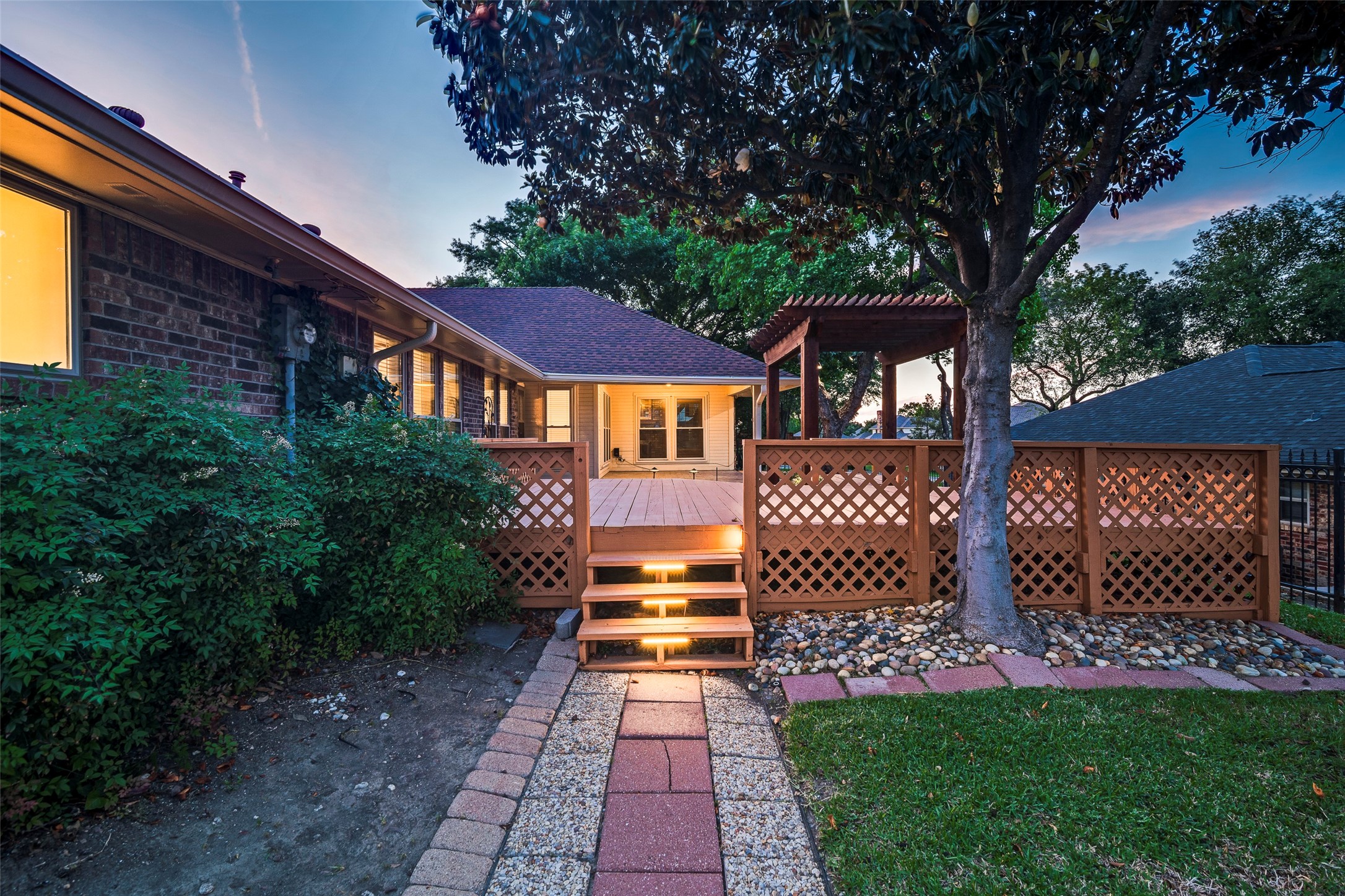 2614 Northridge Drive Garland TX 75043