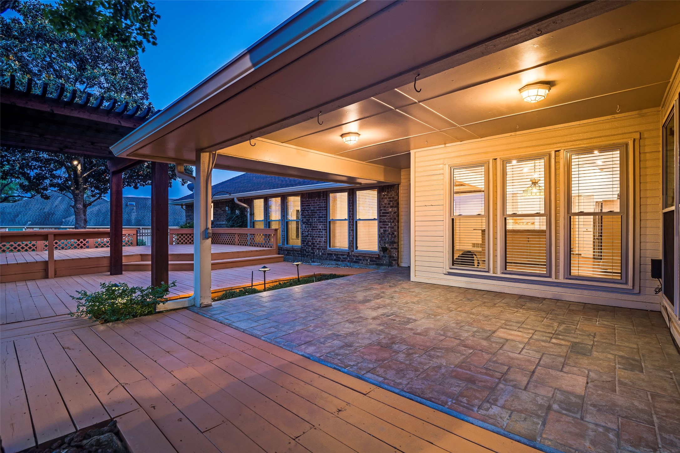 2614 Northridge Drive Garland TX 75043
