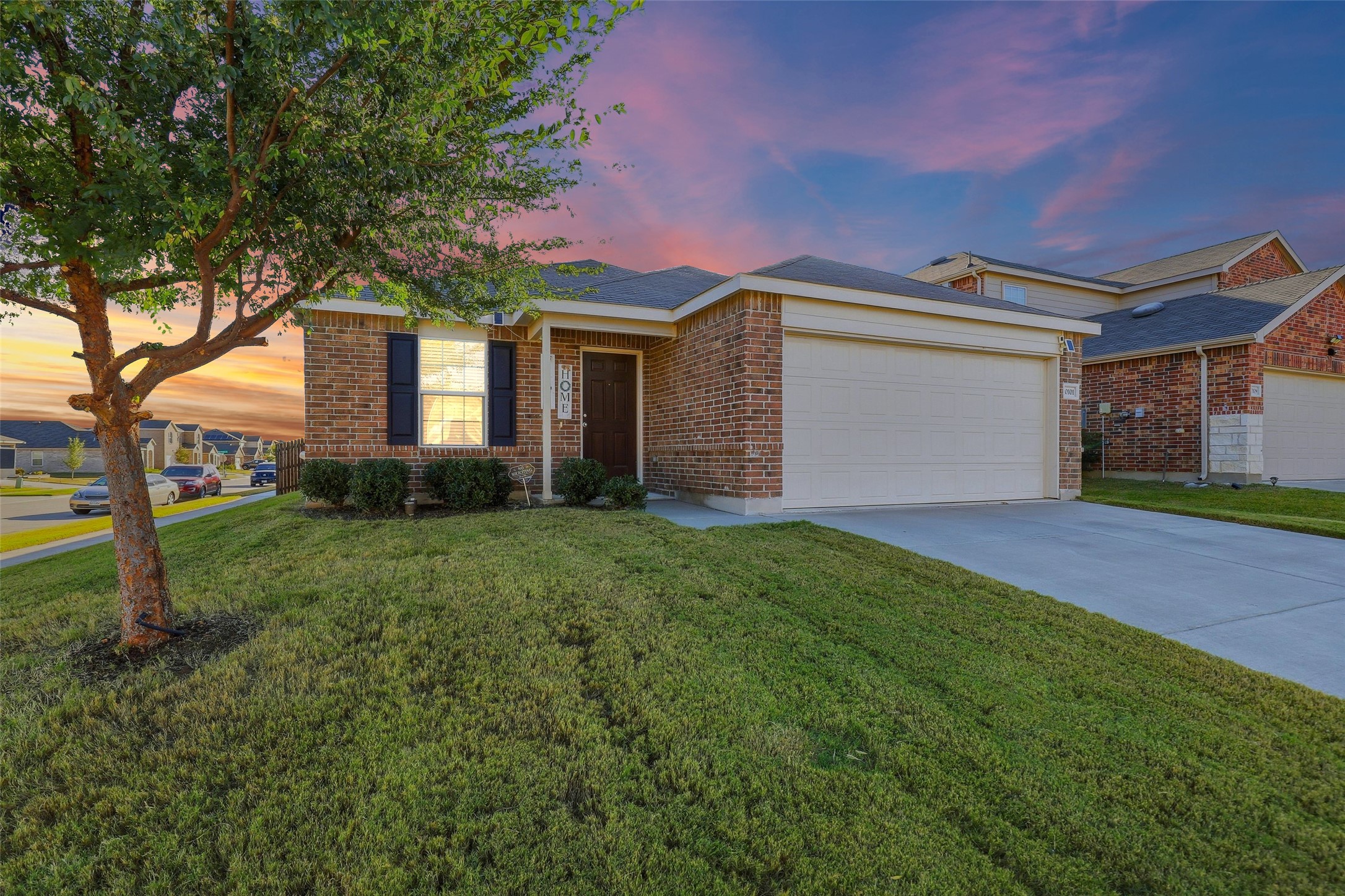 10101 Newtown Drive Fort Worth TX 76036