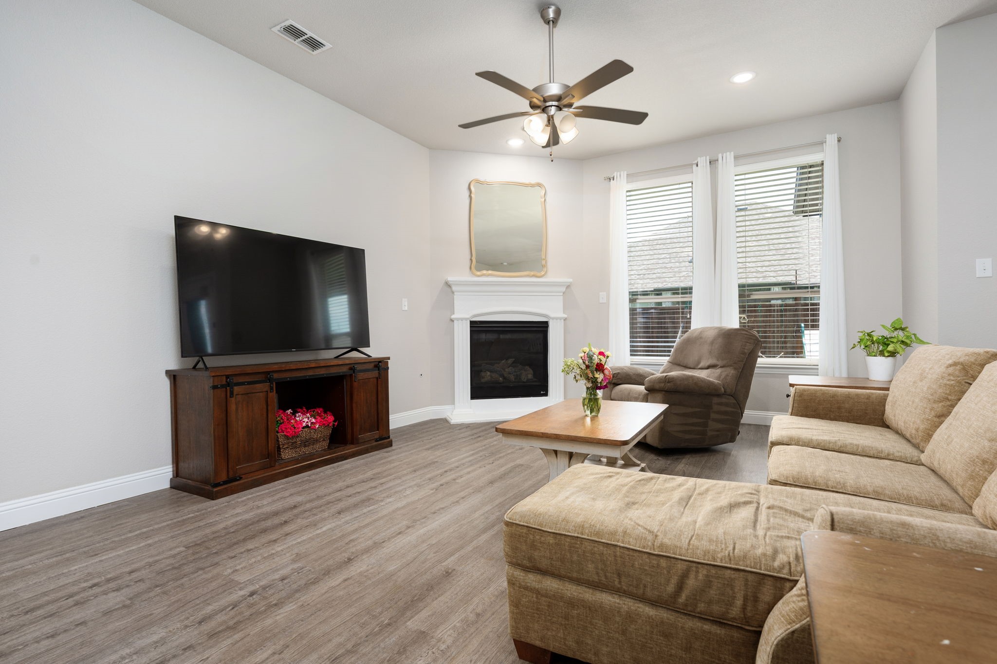 1320 Rosebush Road Aubrey TX 76227
