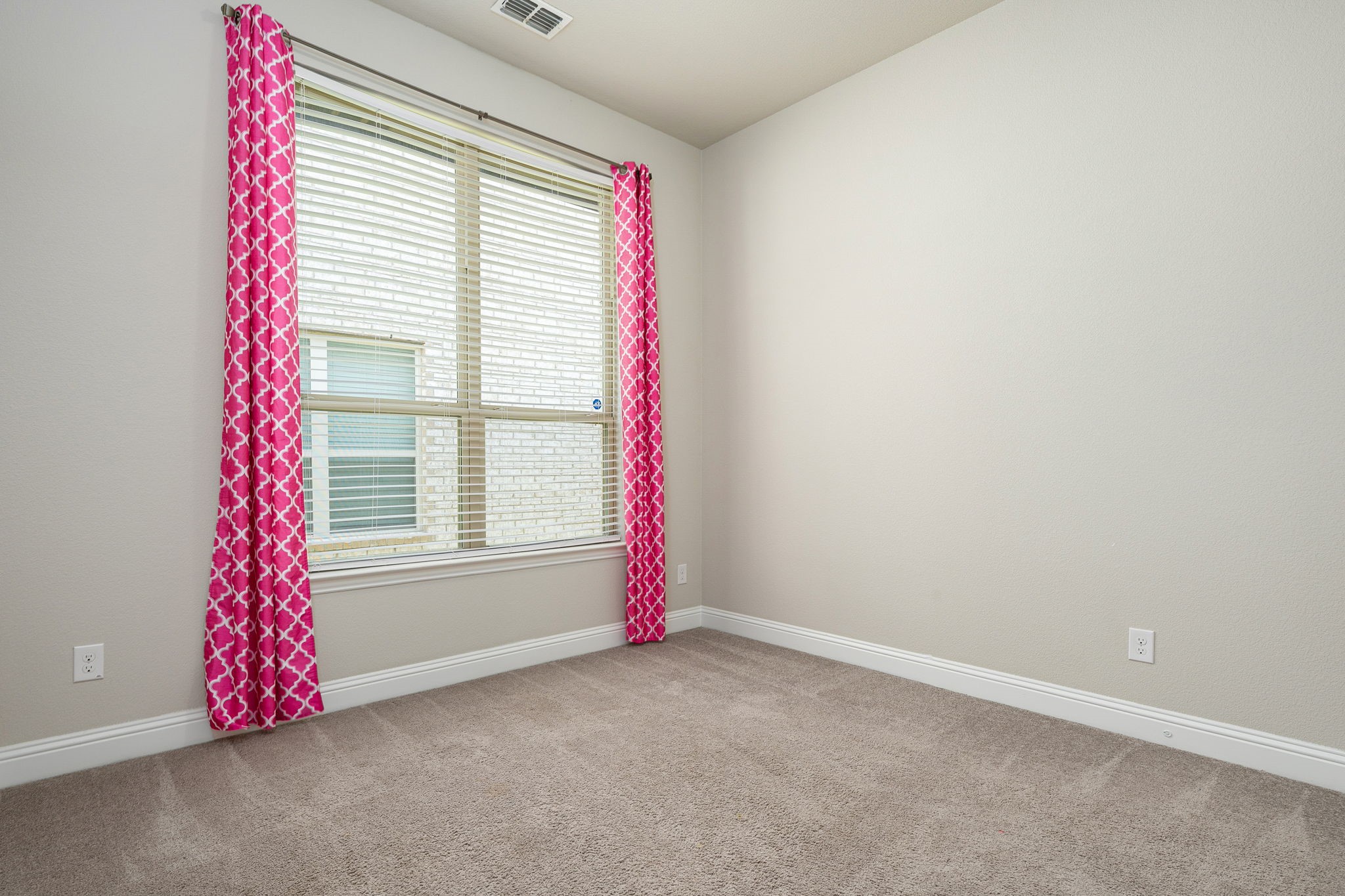 1320 Rosebush Road Aubrey TX 76227