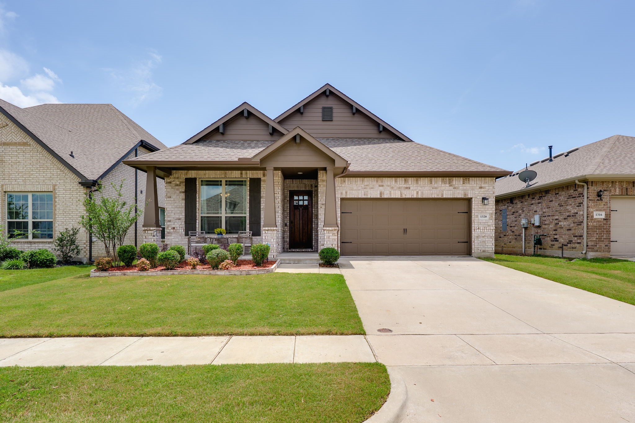 1320 Rosebush Road Aubrey TX 76227