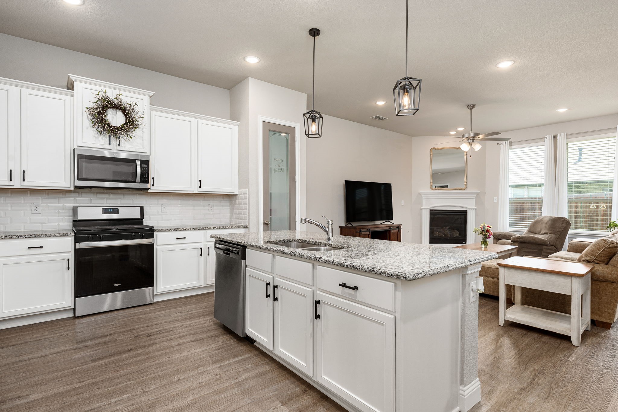 1320 Rosebush Road Aubrey TX 76227