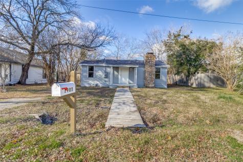 1905 N Main Street Bonham TX 75418