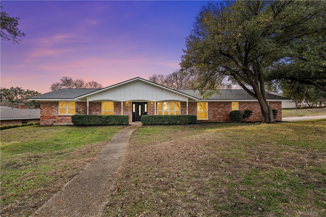 750 Arlington Drive Woodway TX 76712
