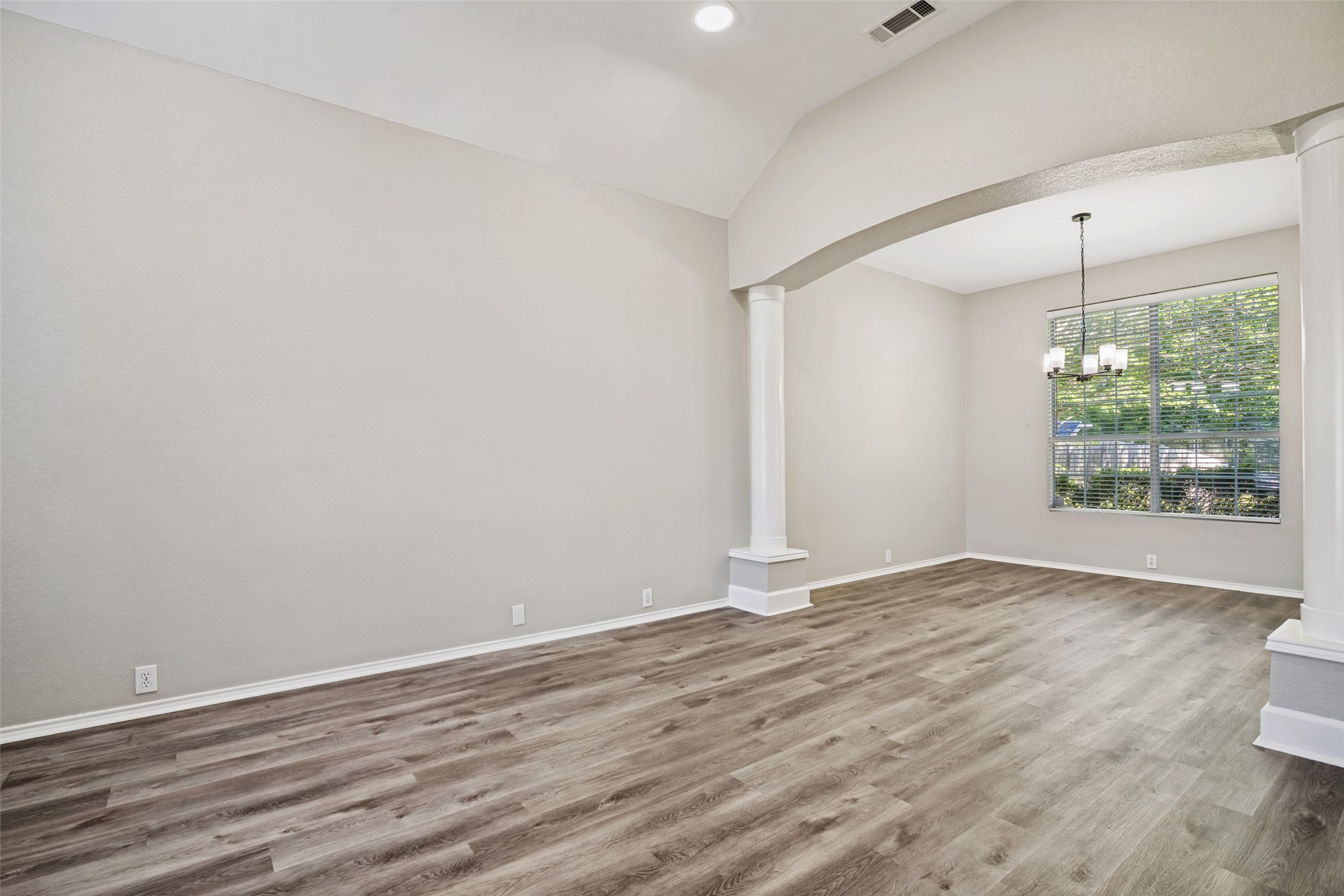 1533 Cross Courts Drive Garland TX 75040