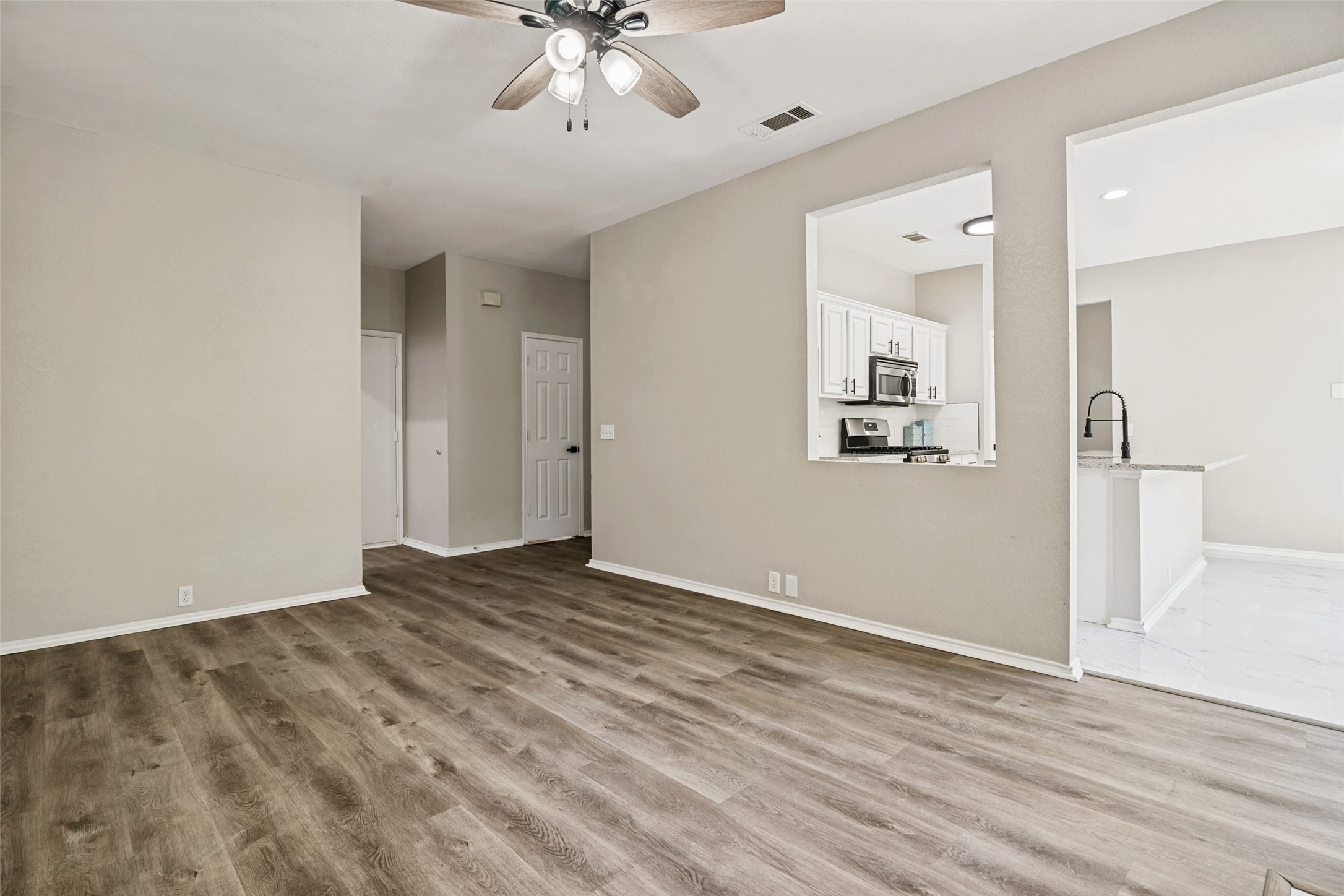 1533 Cross Courts Drive Garland TX 75040