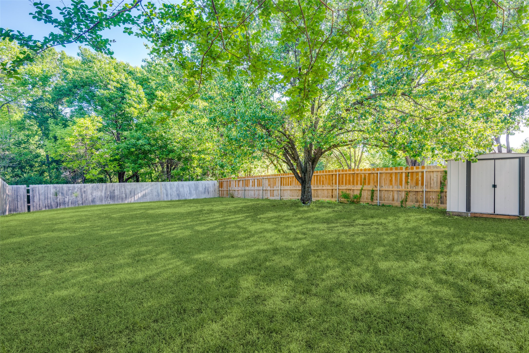 1533 Cross Courts Drive Garland TX 75040