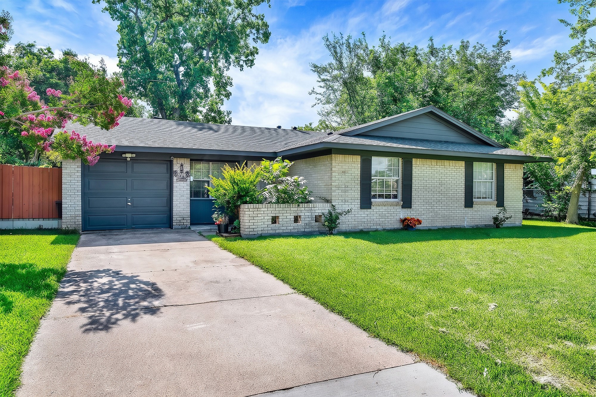 2322 Halifax Drive Carrollton TX 75006