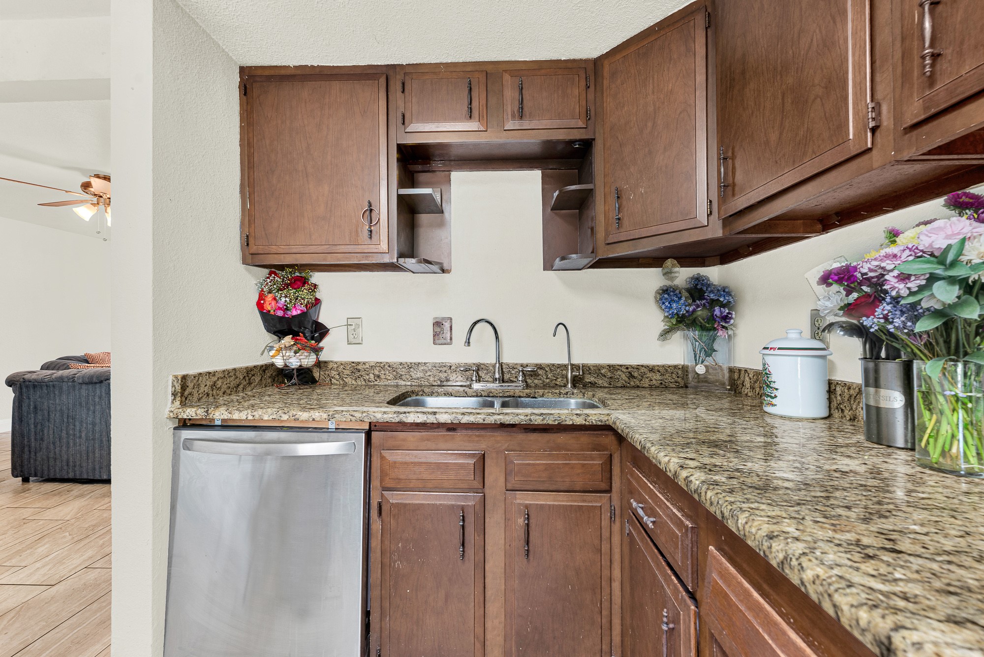 2322 Halifax Drive Carrollton TX 75006