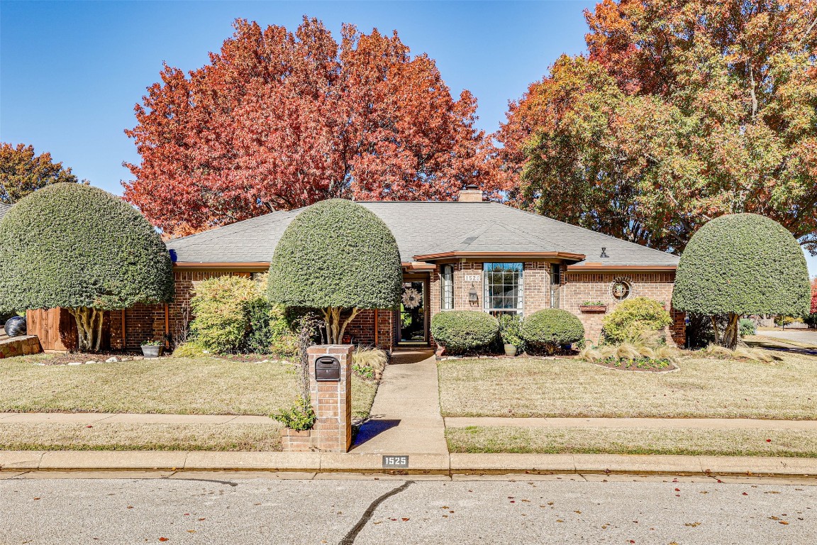 1525 Wimberly Court Bedford TX 76021