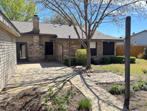 6017 Shady Valley Court Garland TX 75043