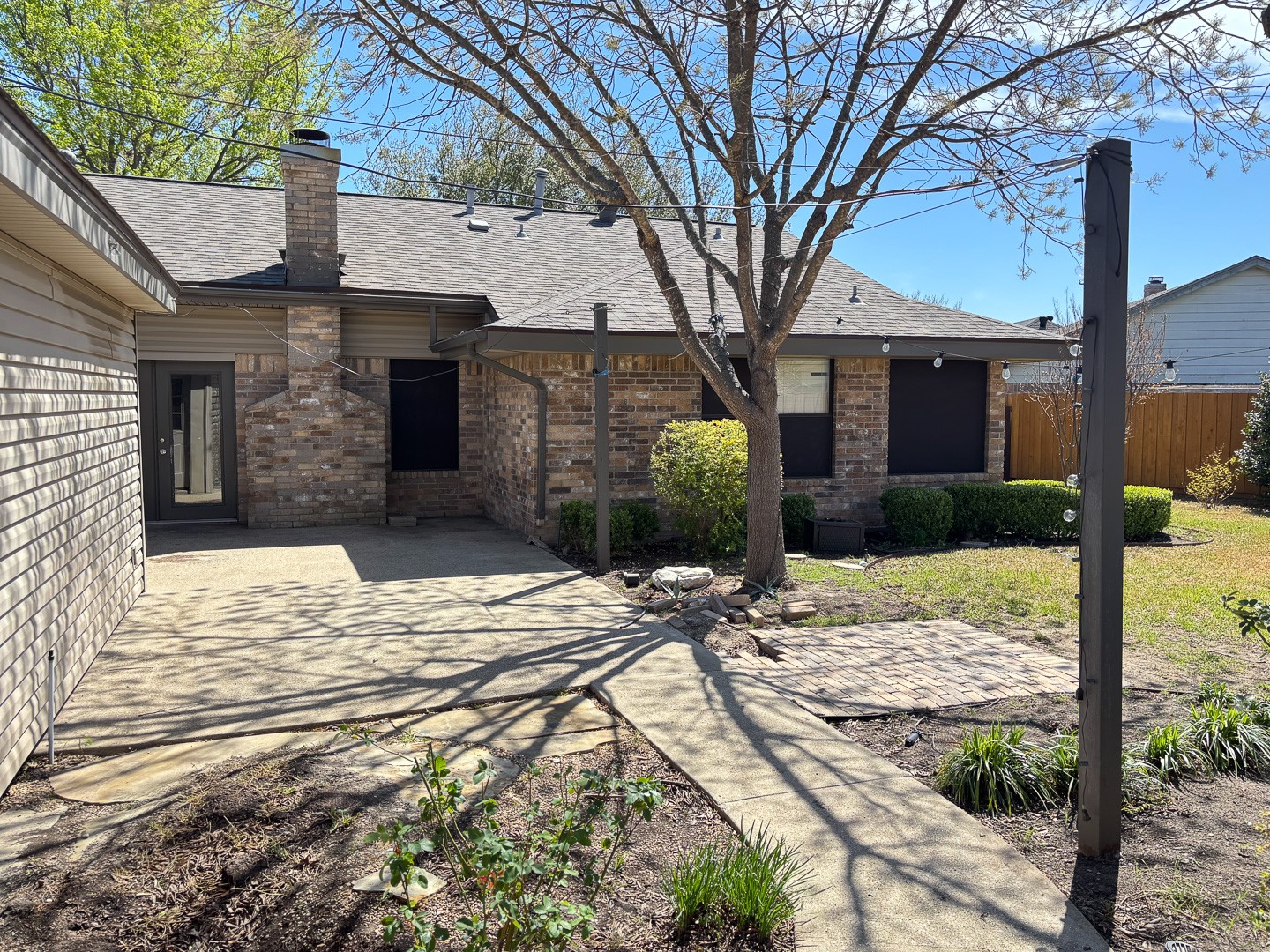 6017 Shady Valley Court Garland TX 75043