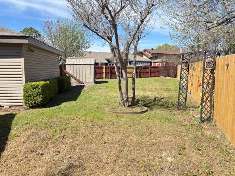 6017 Shady Valley Court Garland TX 75043