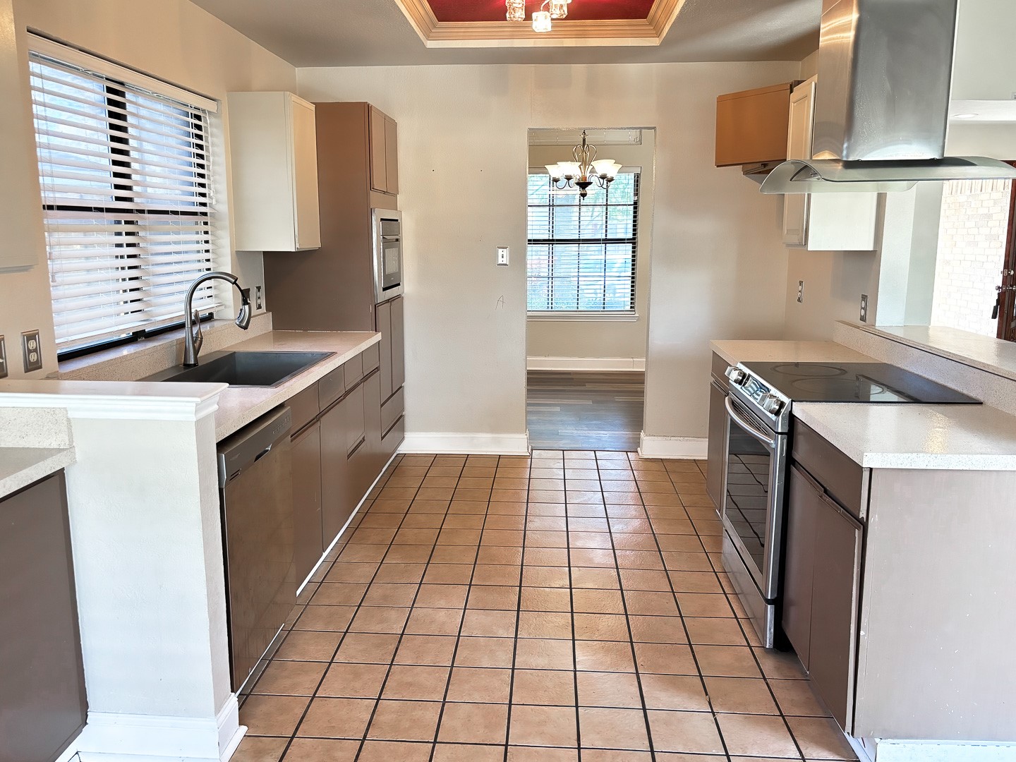 6017 Shady Valley Court Garland TX 75043