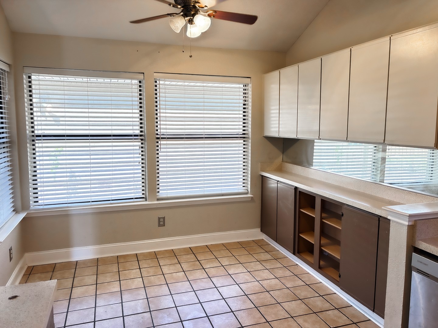 6017 Shady Valley Court Garland TX 75043