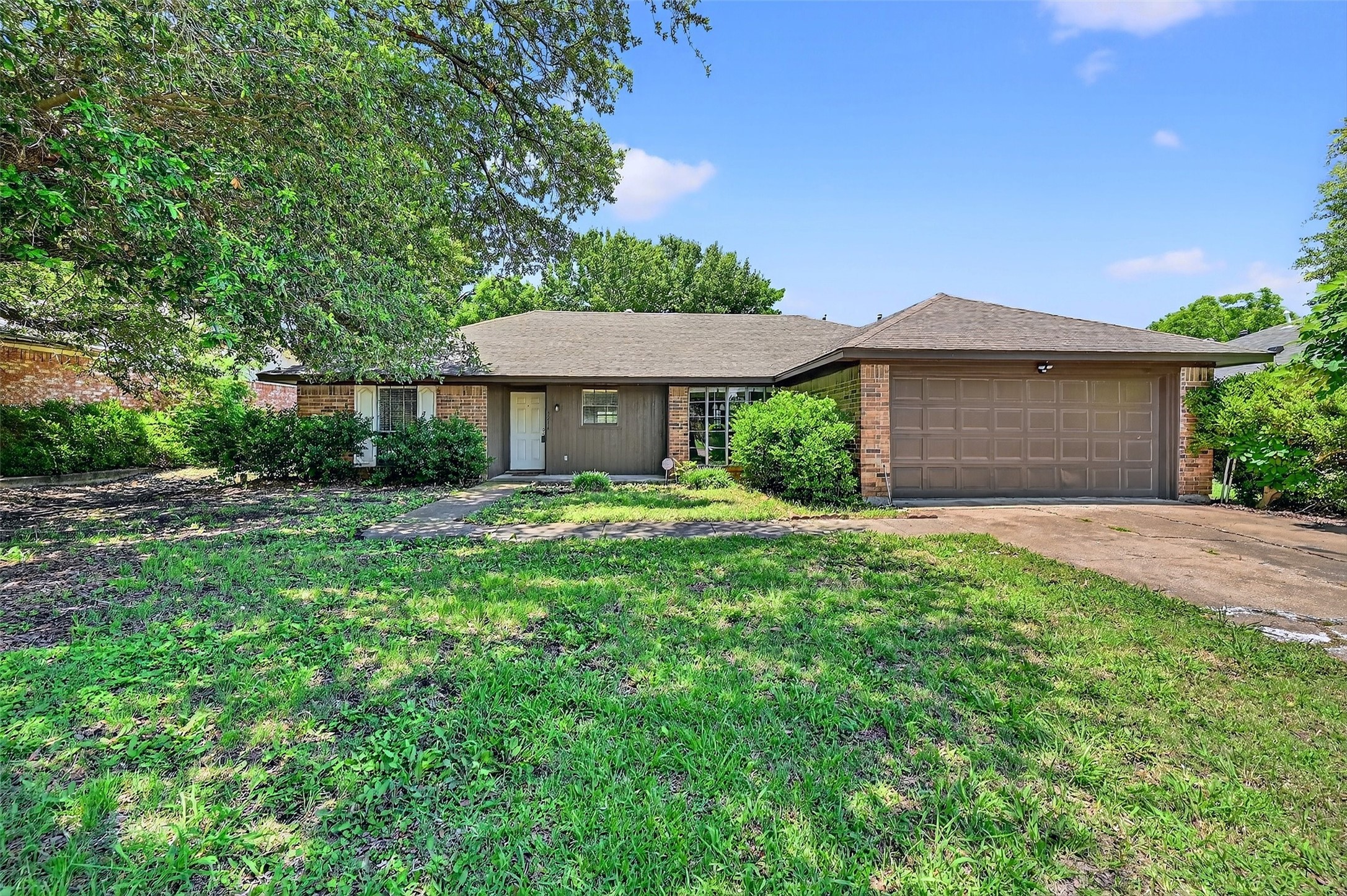 3214 N Marseille Lane Sherman TX 75090