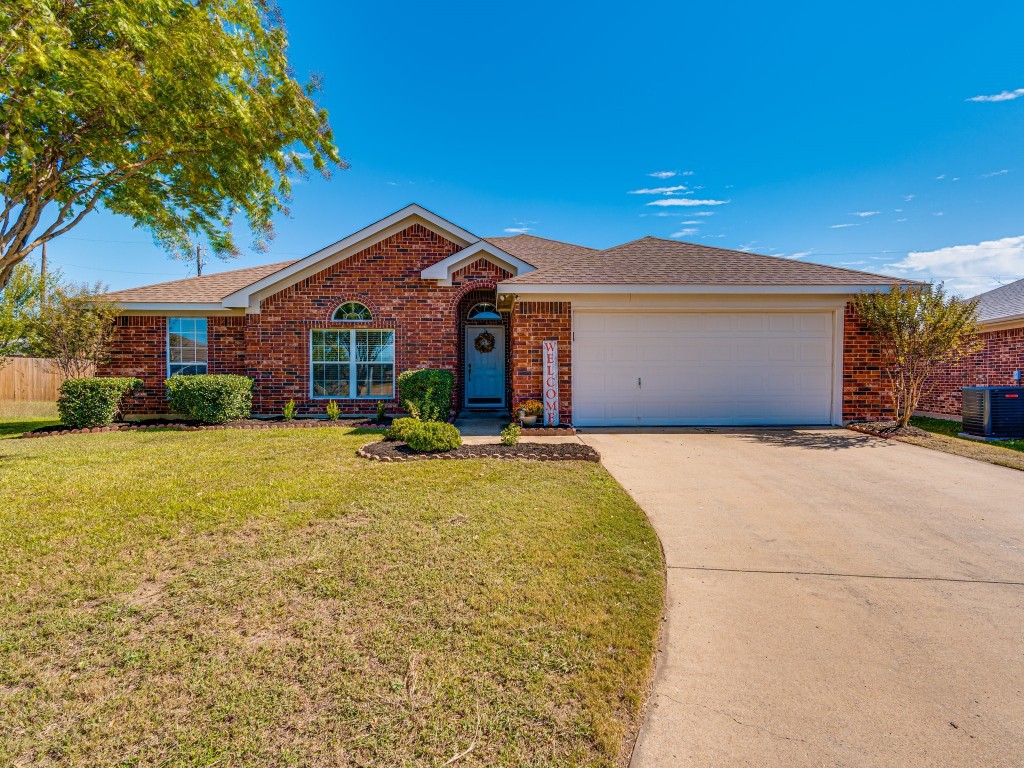 931 Glory Drive Waxahachie TX 75165