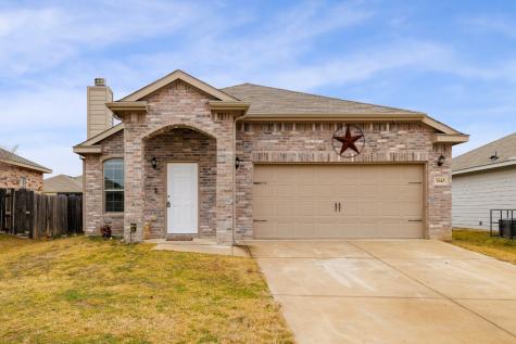 1945 Belshire Court Fort Worth TX 76140
